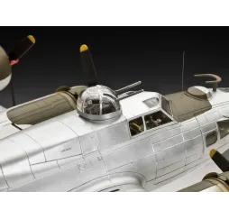 Model plastikowy samolotu B-17G Flying Fortress, 1:72, nr kat. 04283