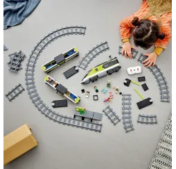 LEGO City Ekspresowy pociąg pasażerski – klocki konstrukcyjne