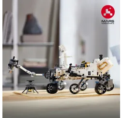 LEGO Technic Marsjański łazik NASA – klocki konstrukcyjne 10+