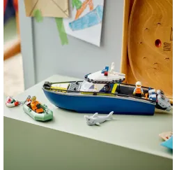 LEGO City Pościg łodzią policyjną – klocki konstrukcyjne 6+