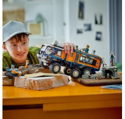 LEGO City Ciężarówka z laboratorium – klocki konstrukcyjne 8+