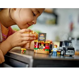 LEGO City Ciężarówka z burgerami – klocki konstrukcyjne 5+