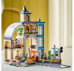 LEGO City Centralny dworzec kolejowy – klocki konstrukcyjne 7+