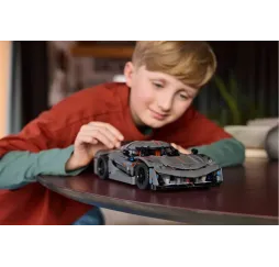 LEGO Technic Koenigsegg Jesko Absolut – klocki konstrukcyjne 10+