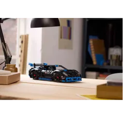 LEGO Technic Porsche GT4 e-Performance – klocki konstrukcyjne