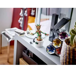 LEGO Marvel Tańczący Groot – klocki konstrukcyjne dla dzieci 10+