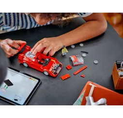 LEGO Speed Champions Ferrari F40 – klocki konstrukcyjne dla dzieci 9+