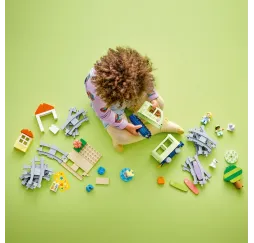 LEGO DUPLO Przygoda z interaktywnym pociągiem – klocki edukacyjne