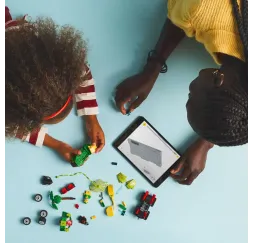 LEGO Super Heroes Spidey – klocki konstrukcyjne z dinopojazdami