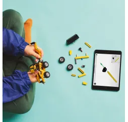 LEGO Technic Koparko-ładowarka – klocki konstrukcyjne 7+