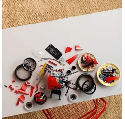 LEGO Technic Ducati Panigale V4 S – klocki konstrukcyjne dla dorosłych