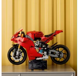 LEGO Technic Ducati Panigale V4 S – klocki konstrukcyjne dla dorosłych
