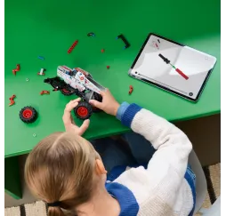 LEGO Technic Monster Jam ThunderROARus – klocki konstrukcyjne 7+