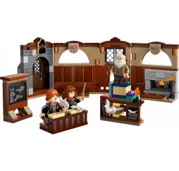 LEGO Harry Potter Zamek Hogwart: Zajęcia z zaklęć – klocki konstrukcyjne