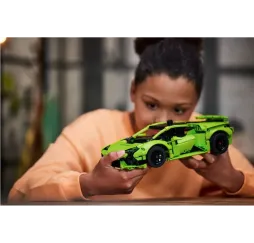 LEGO Technic Lamborghini Huracán – klocki konstrukcyjne dla dzieci 9+