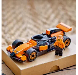 LEGO City F1 Kierowca i bolid McLaren – klocki konstrukcyjne