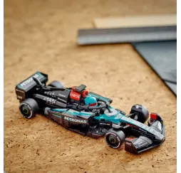 LEGO Speed Champions Mercedes-AMG F1 – klocki konstrukcyjne 10+