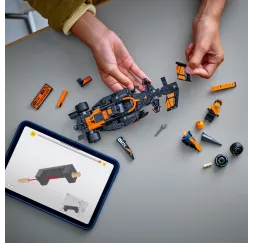 LEGO Speed Champions McLaren MCL38 – klocki konstrukcyjne dla dzieci
