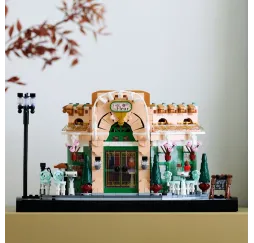 LEGO Icons Francuska kawiarenka – klocki konstrukcyjne dla dorosłych