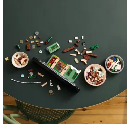 LEGO Icons Francuska kawiarenka – klocki konstrukcyjne dla dorosłych
