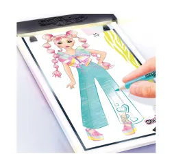 Epee Podświetlana tablica do projektowania mody dla dziewczynek