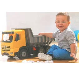 Lena Wywrotka 63 cm – wytrzymały pojazd dla chłopców