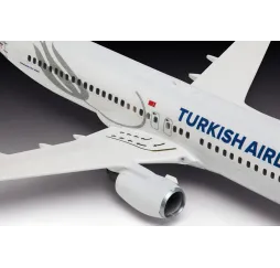 Boeing 737-800 Turkish Airlines model plastikowy Revell 1/144