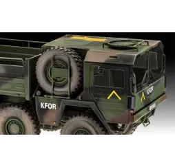 Ciężarówka Man 10T Milgl model plastikowy 1:35 Revell