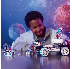 LEGO Technic Kosmiczny łazik Lunar Outpost – klocki konstrukcyjne