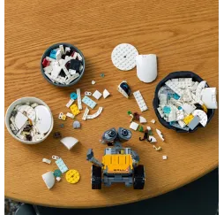 LEGO Disney Wall-e i Ewa – klocki konstrukcyjne dla dorosłych