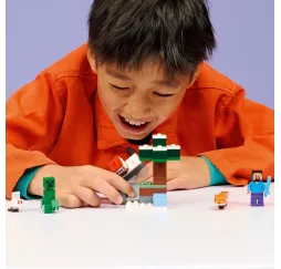 Minecraft Steve w tajdze – klocki LEGO 6+