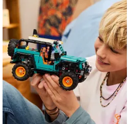 LEGO Technic Jeep Wrangler Rubicon – klocki konstrukcyjne