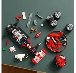 LEGO Icons Ferrari F2004 Michael Schumacher klocki