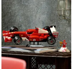 LEGO Icons Ferrari F2004 Michael Schumacher klocki