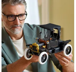 LEGO Icons Ford Model T – klocki konstrukcyjne 18+