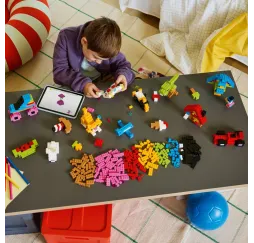 LEGO Classic Kreatywne kolorowe klocki 820 el. 5+