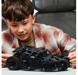LEGO Technic Batmobil Tumbler RC – klocki konstrukcyjne