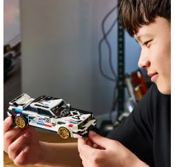 LEGO Speed Champions BMW M3 E30 – klocki konstrukcyjne