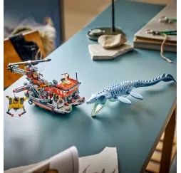 LEGO Jurassic World klocki Atak mozazaura na łódź