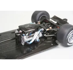 McLaren Mercedes MP4-25 Hamilton model Revell 1:24